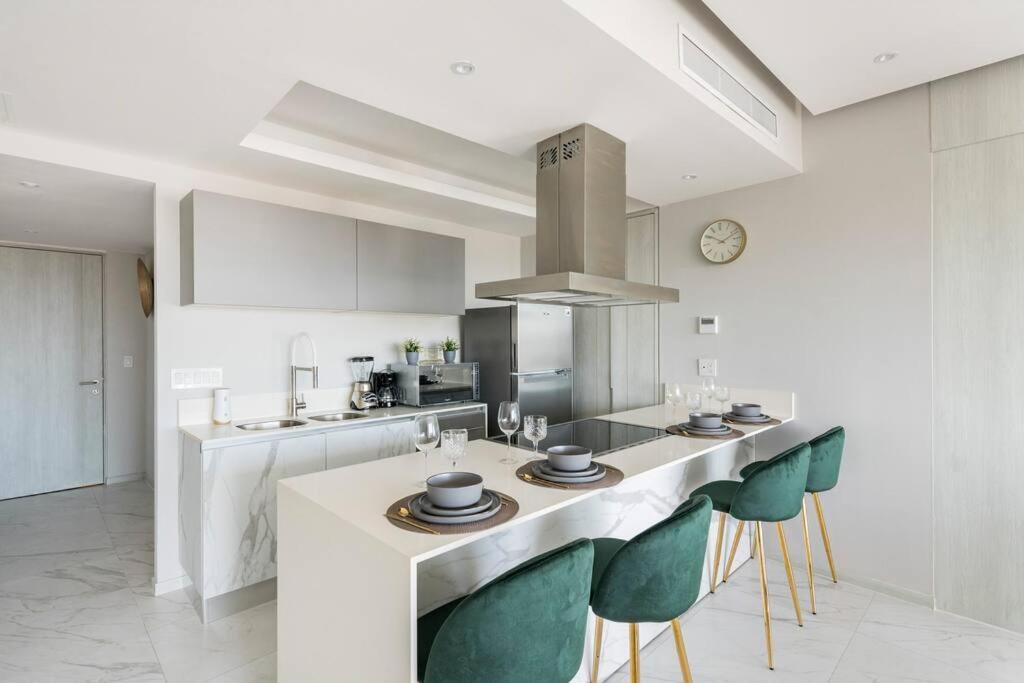 Luxury Condo On The Marina Puerto Vallarta Luaran gambar