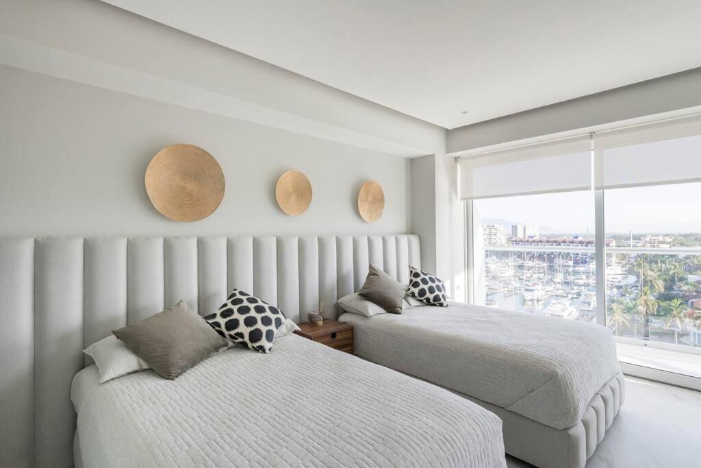 Luxury Condo On The Marina Puerto Vallarta Luaran gambar